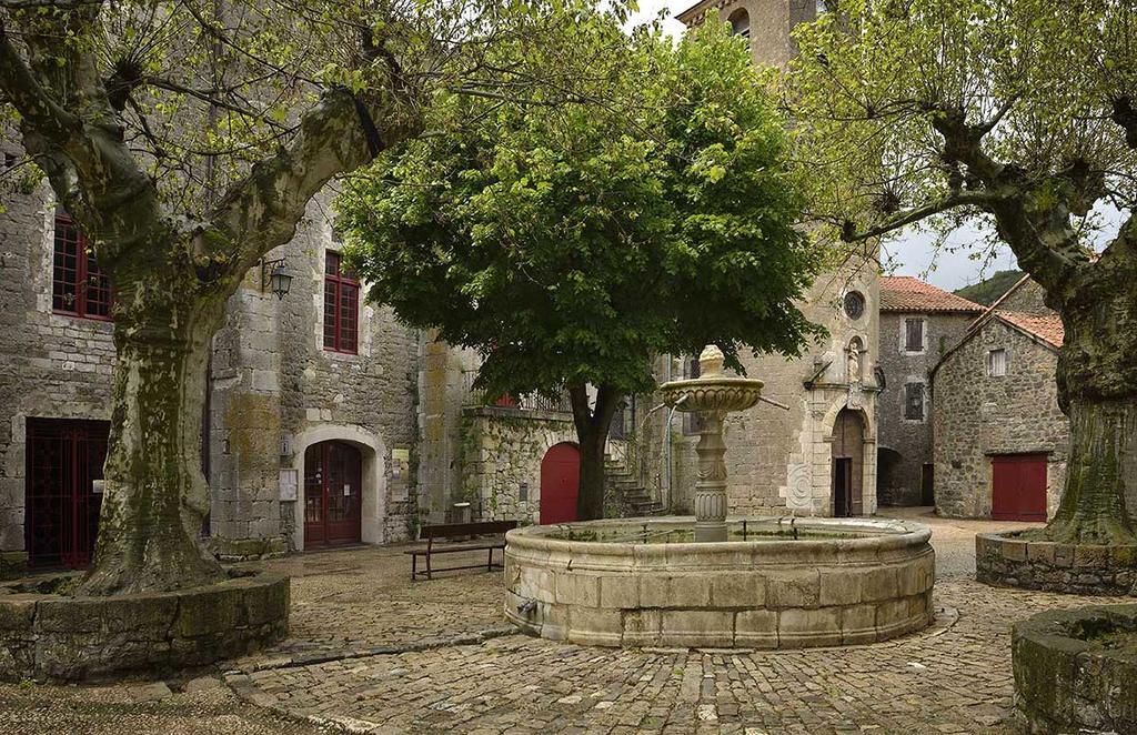 La Maison D'Angele Sainte-Eulalie-de-Cernon Exterior foto